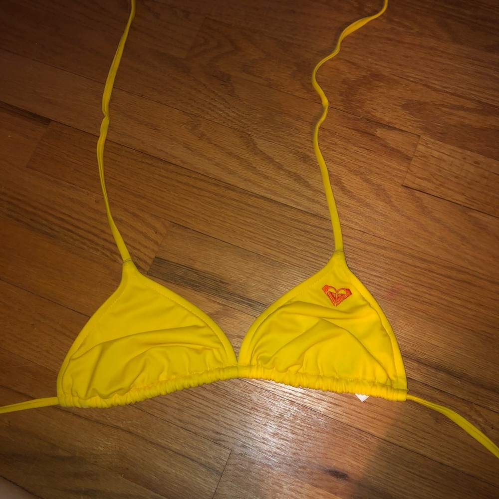 Bikini bathing suit top in yellow